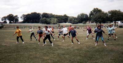 Auftritt der Gymnastikgruppe beim Sportfest in Maulbeerwalde